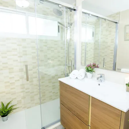 Apartment Con Parking, Localizacion Sensacional